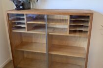 Aktenschrank aus Massivholz