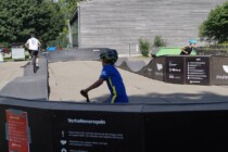 Jump auf der Pumptrack