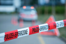 Mitarbeiterinnen in Sozialinstitution schwer verletzt