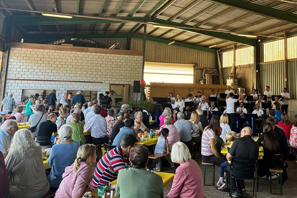 Musikalisches Frühstück auf dem Bauernhof